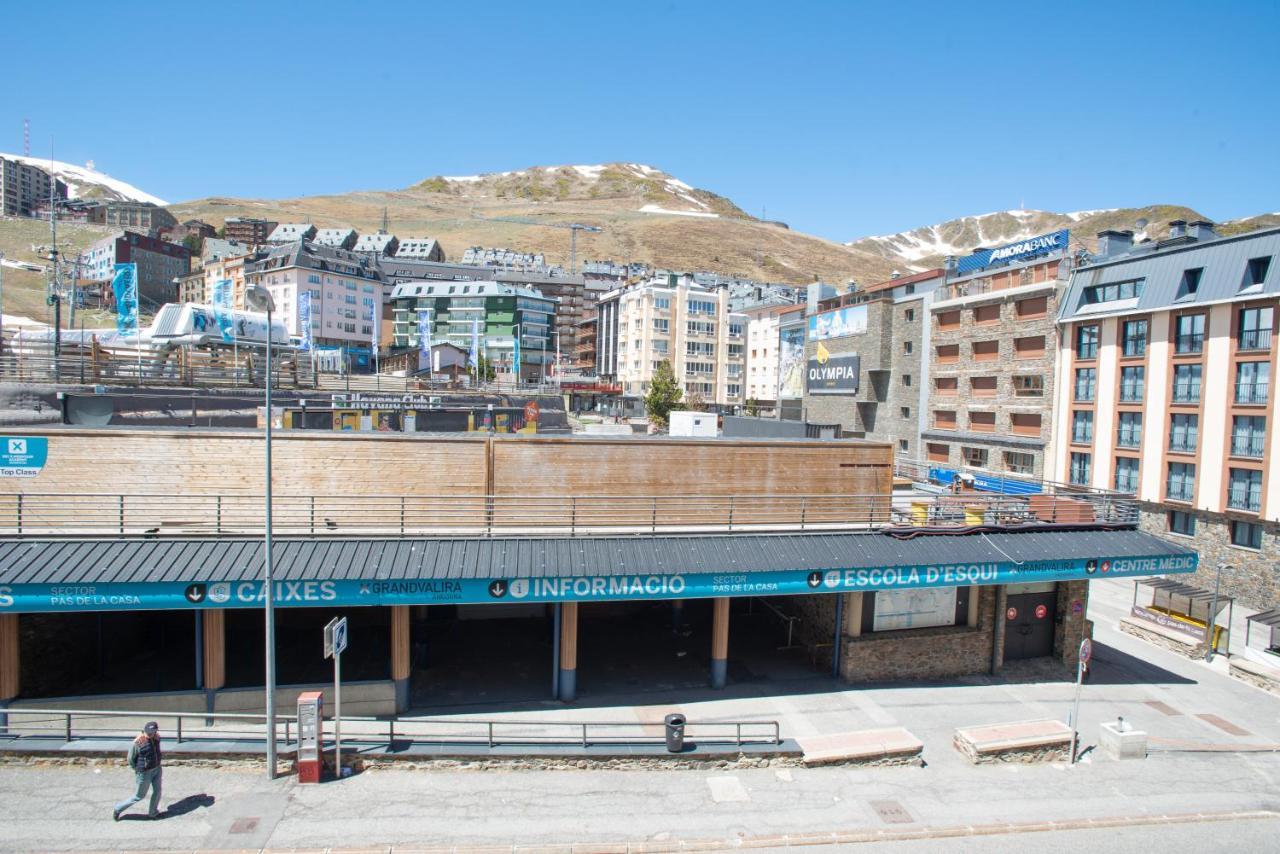 Apartamentos Pie De Pistas Mikka 3000 Pas de la Case Extérieur photo