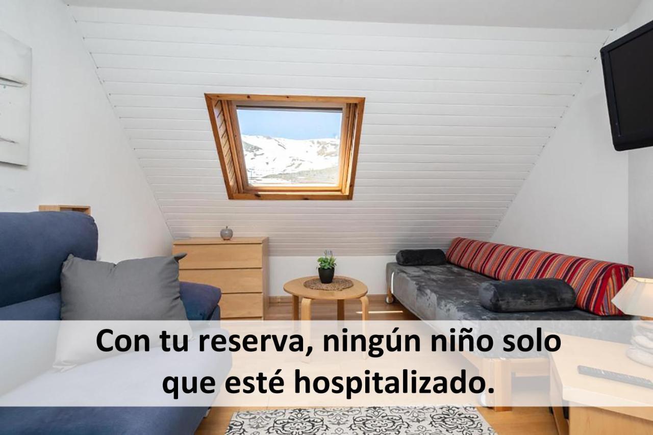 Apartamentos Pie De Pistas Mikka 3000 Pas de la Case Extérieur photo