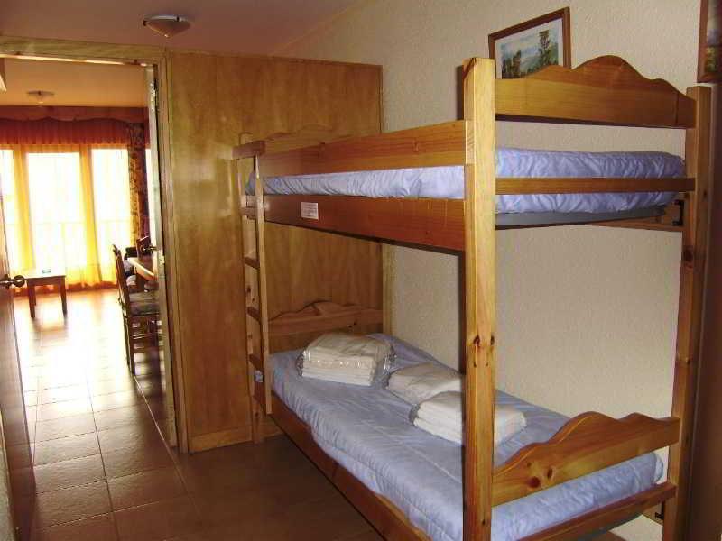 Apartamentos Pie De Pistas Mikka 3000 Pas de la Case Extérieur photo