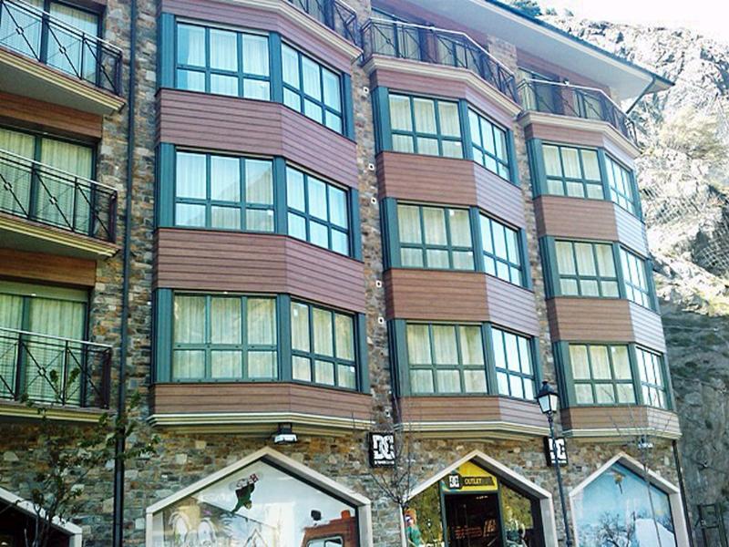Apartamentos Pie De Pistas Mikka 3000 Pas de la Case Extérieur photo